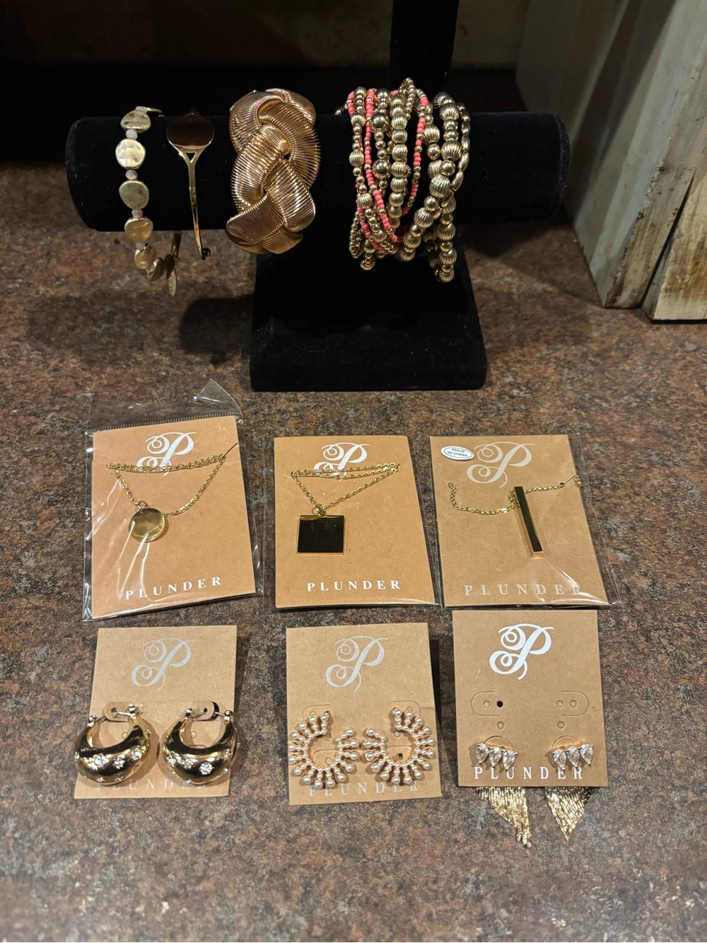 👒Plunder Gold-Tone Mixed Jewelry Set – Necklace & Earrings & bracelets bundle